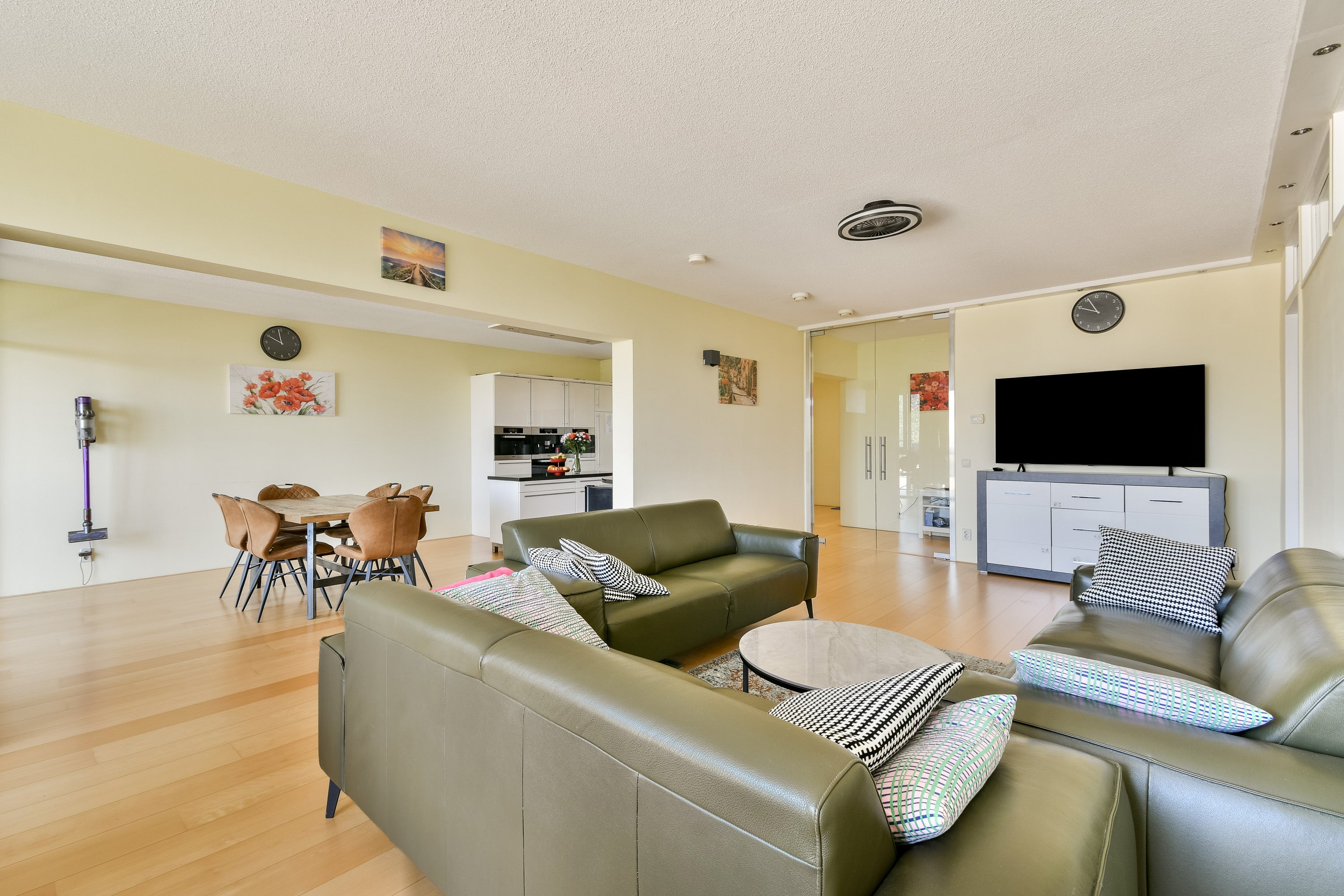 Woning te huur: Oeverpad, Amsterdam