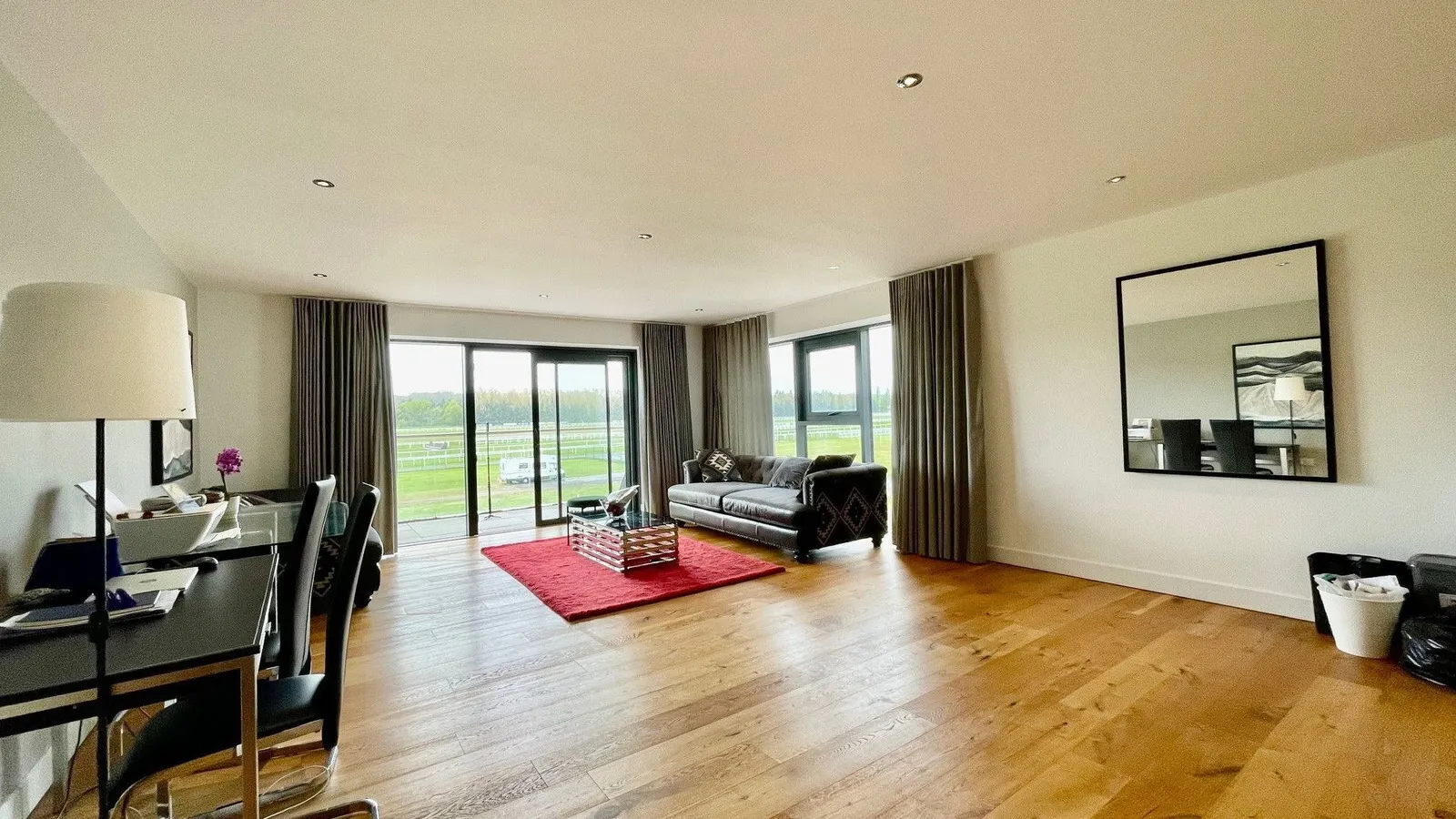 Flat Kingman Way in Greenham