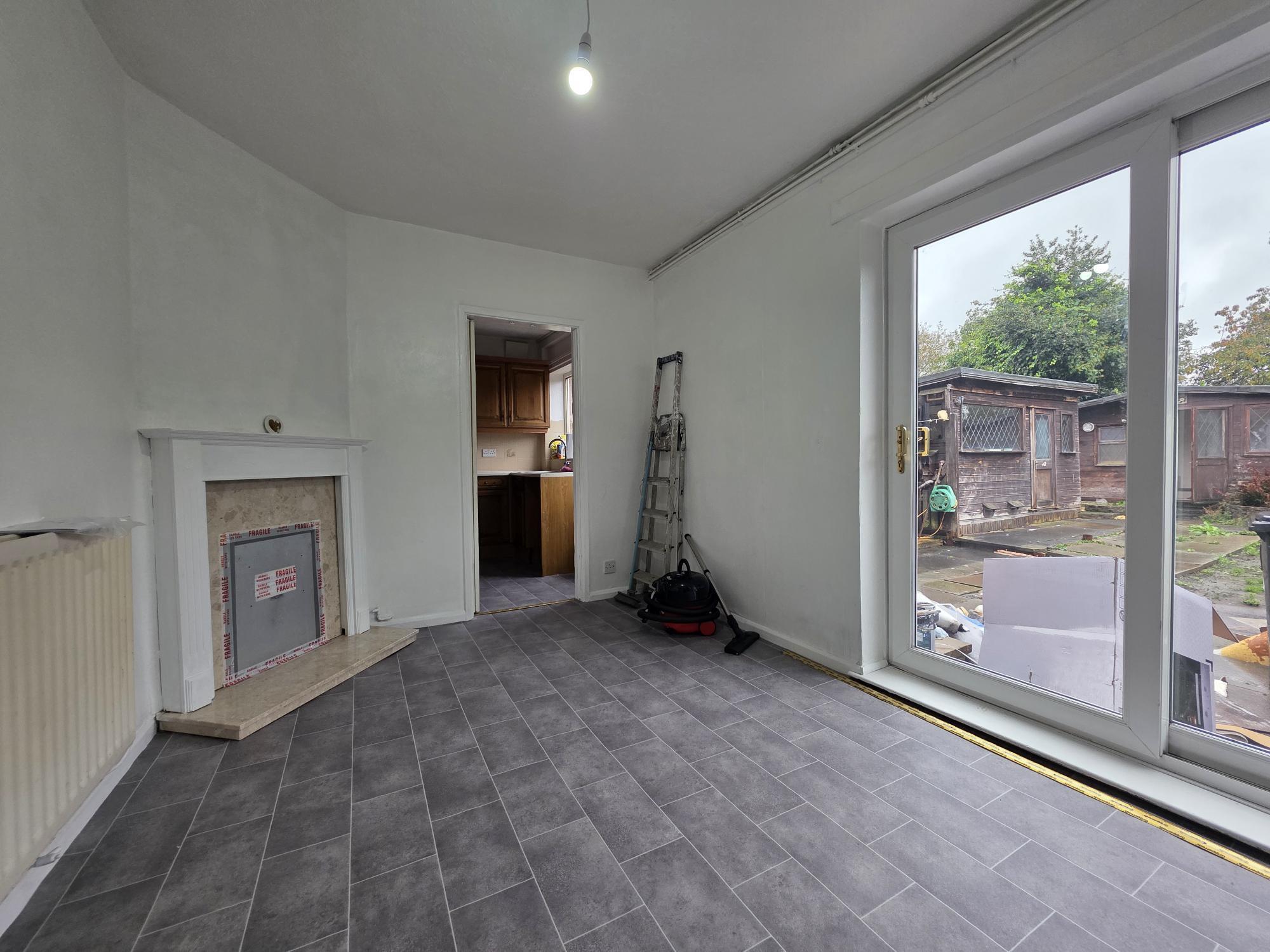 House Wolverley Avenue in Wolverhampton