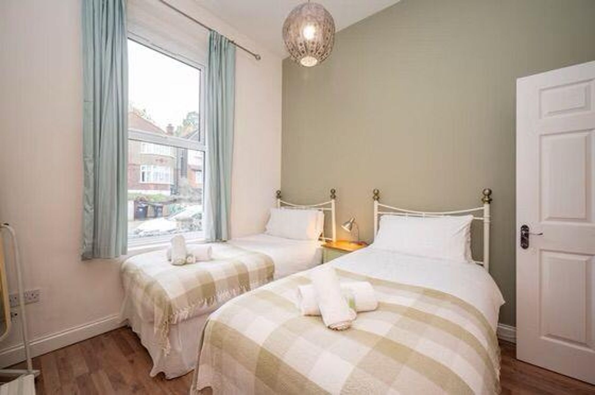 Flat Marischal Road in Greater London