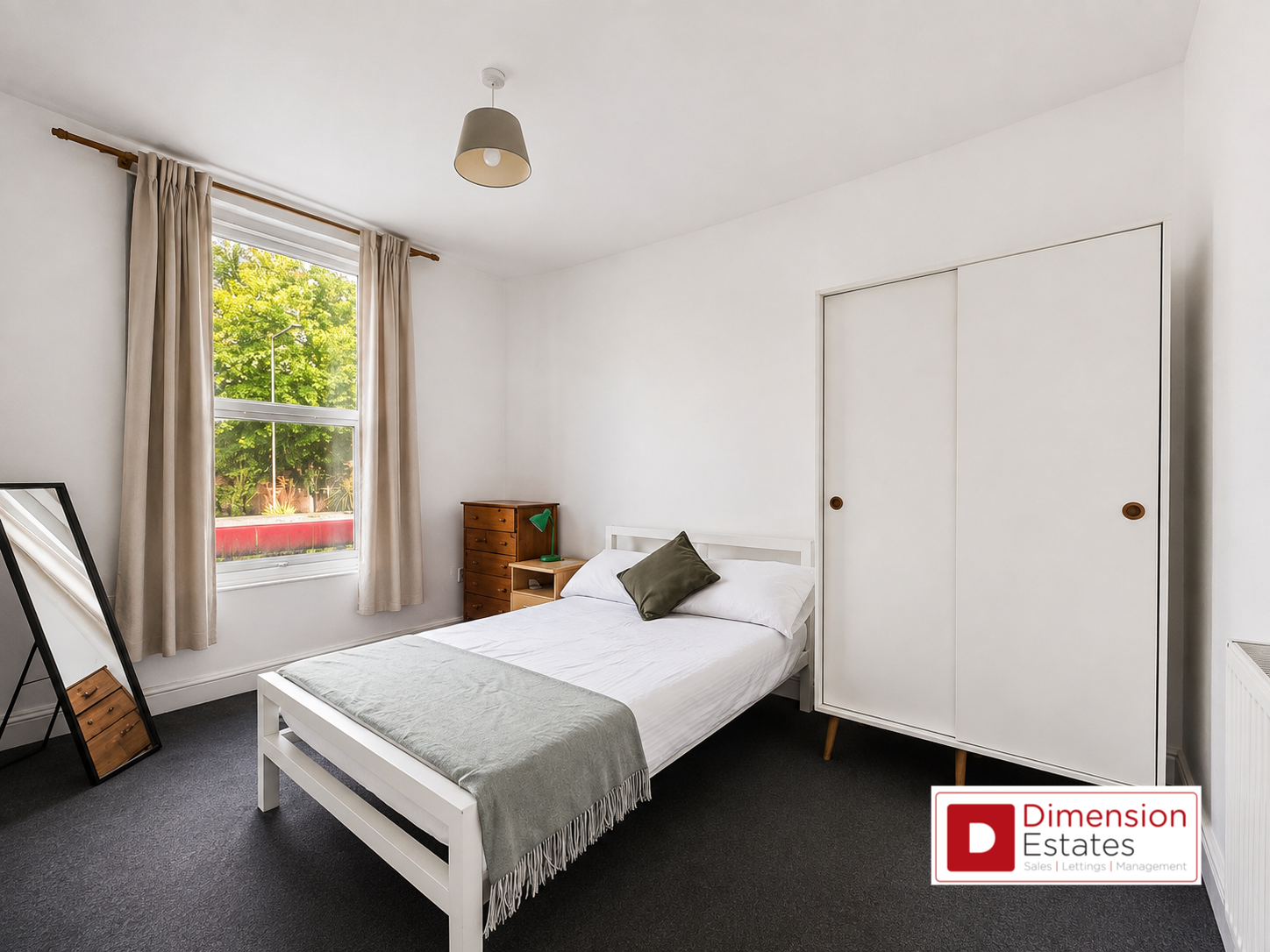 Flat Lower Clapton Road in Greater London