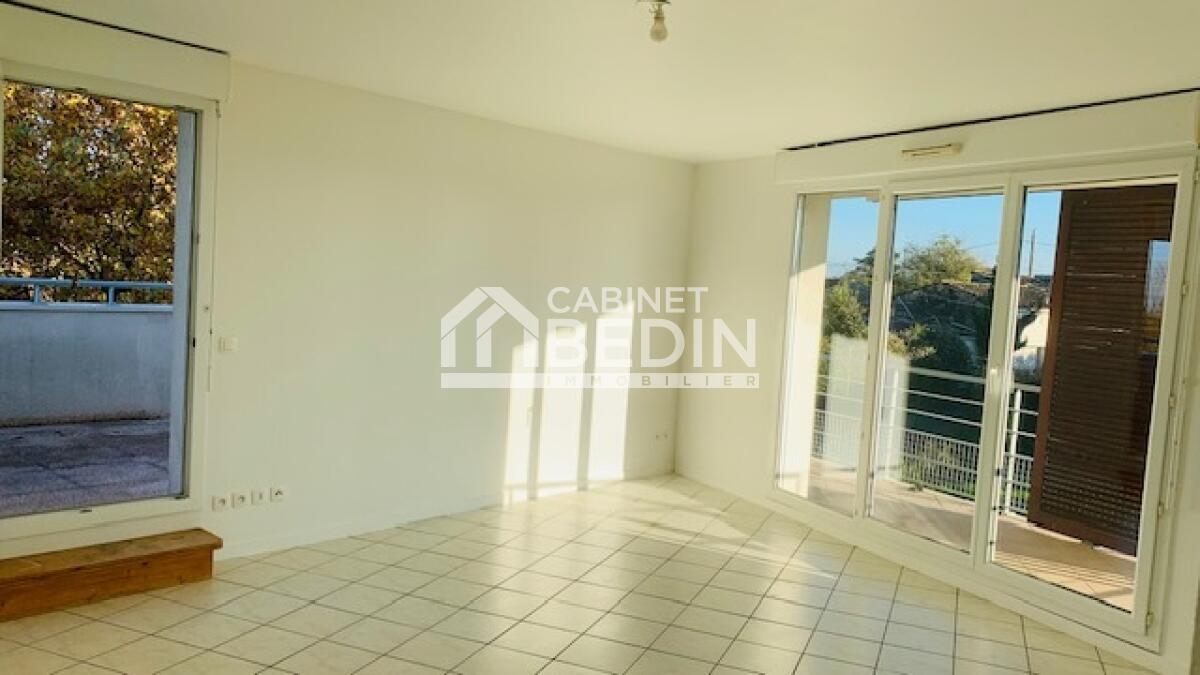 Flat Chemin de Beausselle in Libourne
