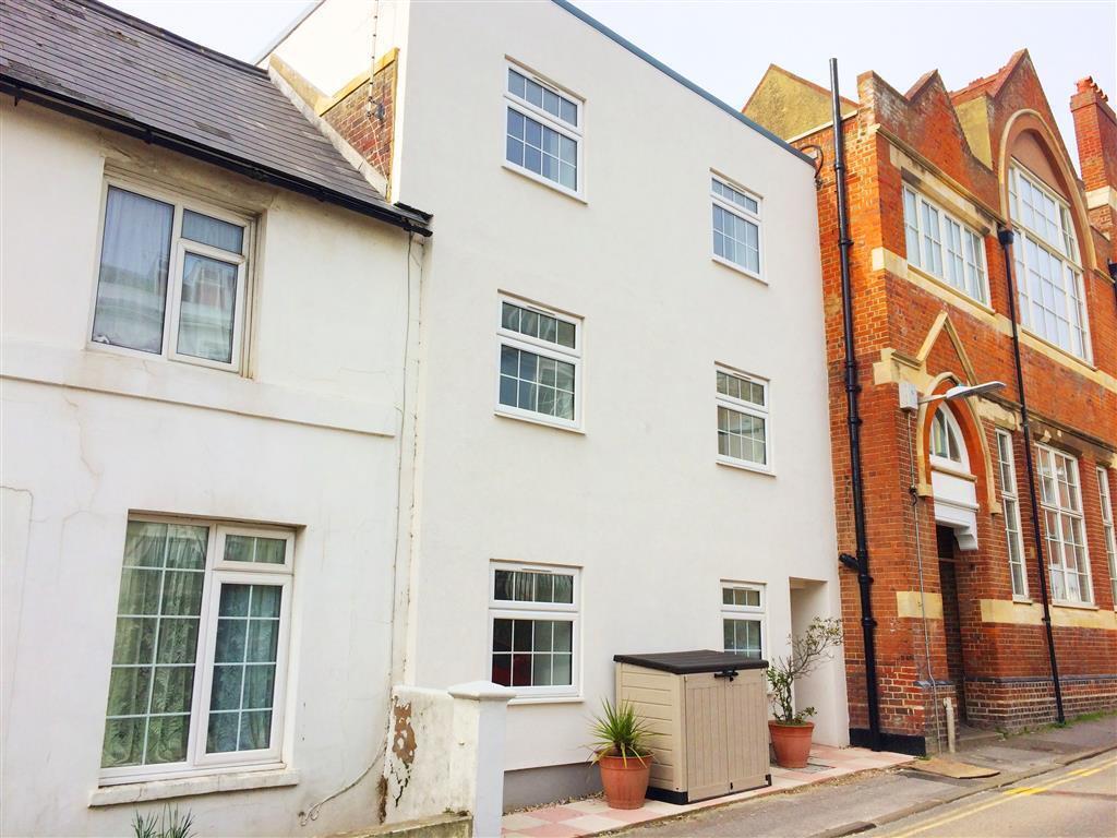 Flat Portland Place in St Leonards