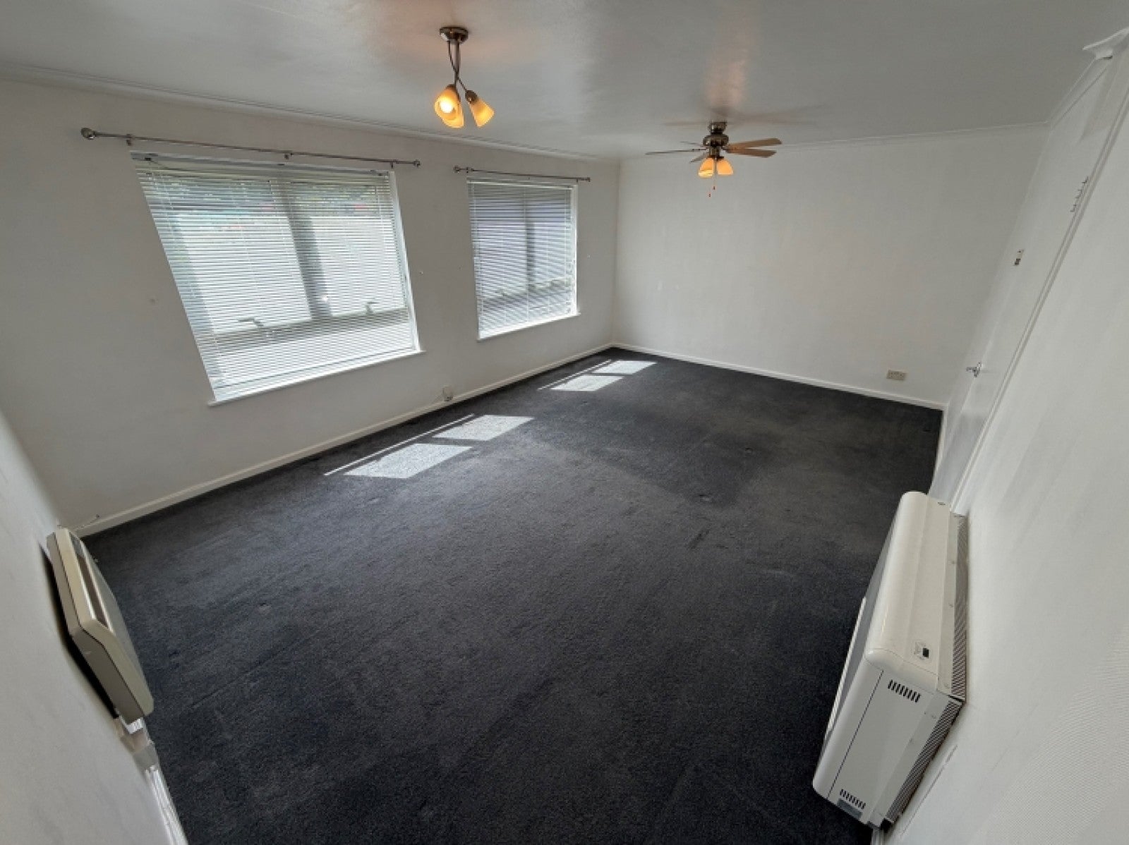 Flat Wesson Gardens in Halesowen