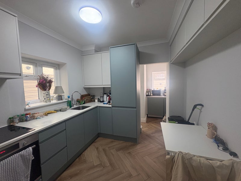 Flat Burlington Road in Greater London