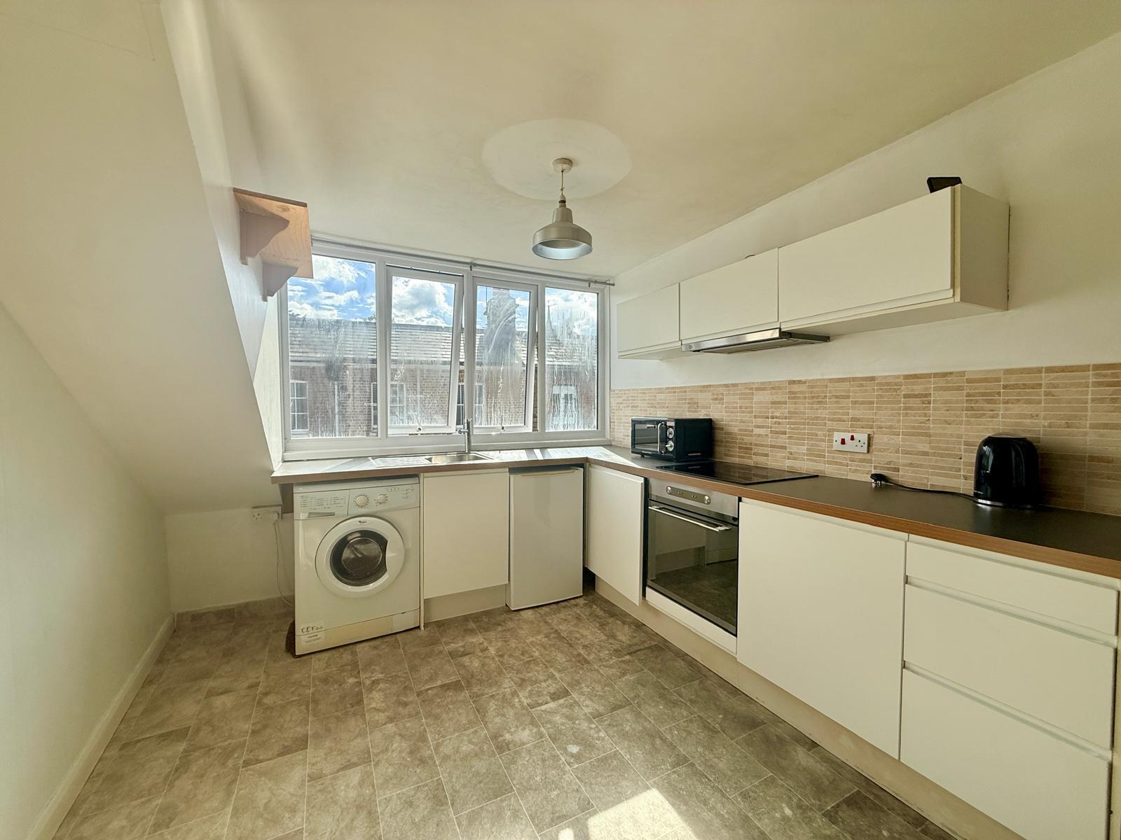 Flat Dudley Road in Tunbridge Wells