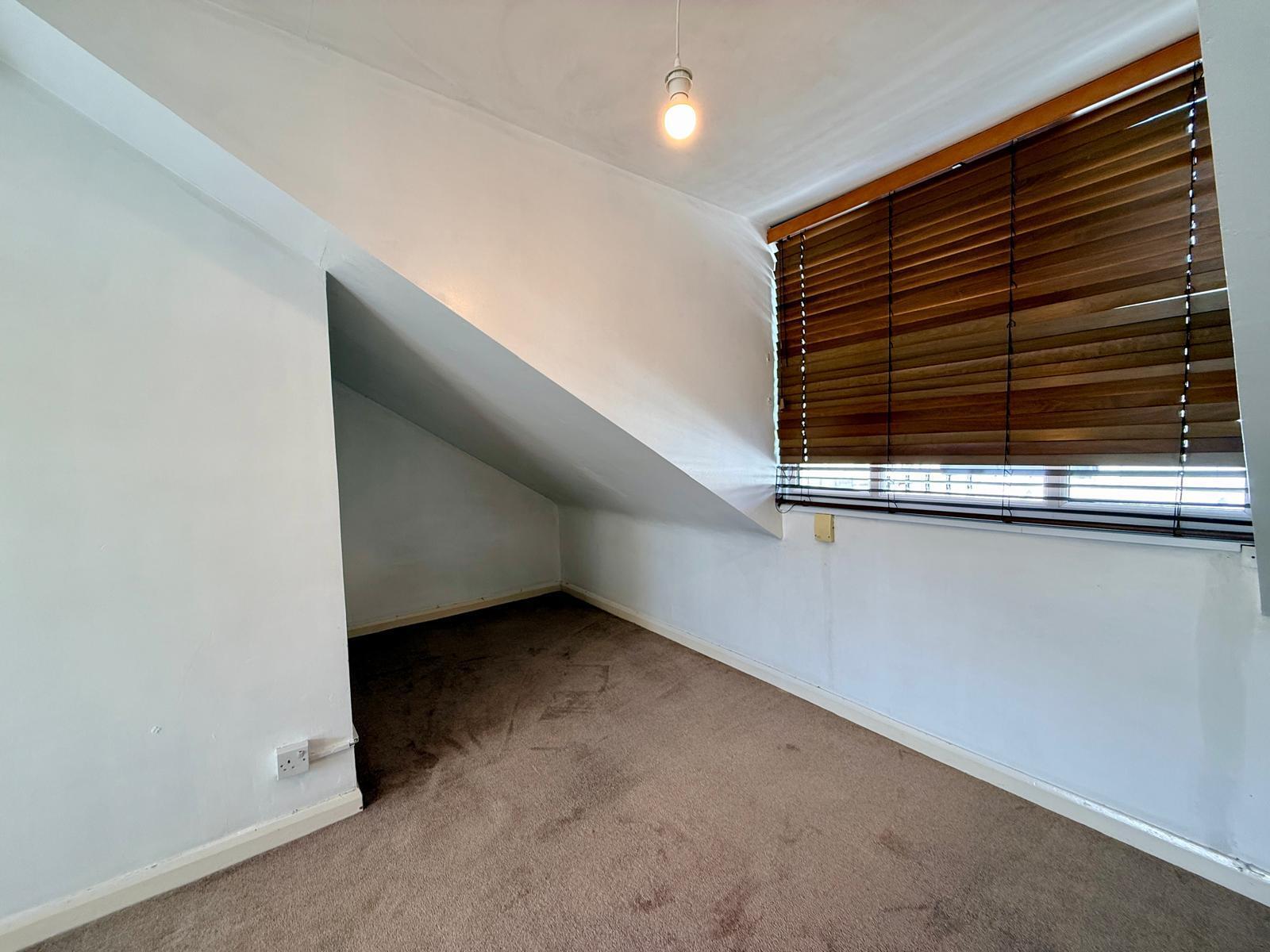 Flat Dudley Road in Tunbridge Wells