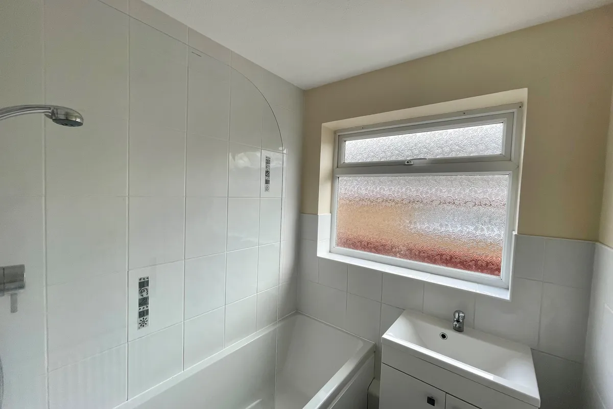 House Woodlands Rise in West Suffolk