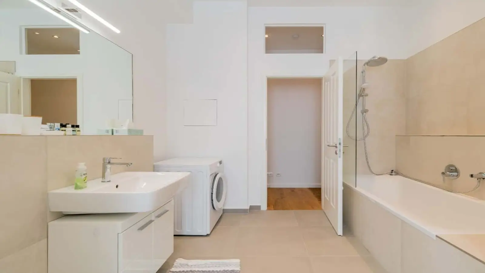Wohnung Ringbahnstraße in Berlin