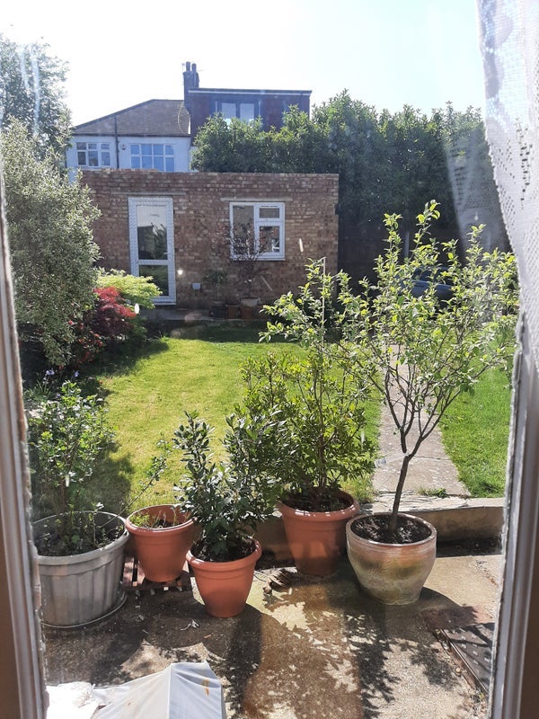 Room Lancaster Road in Greater London