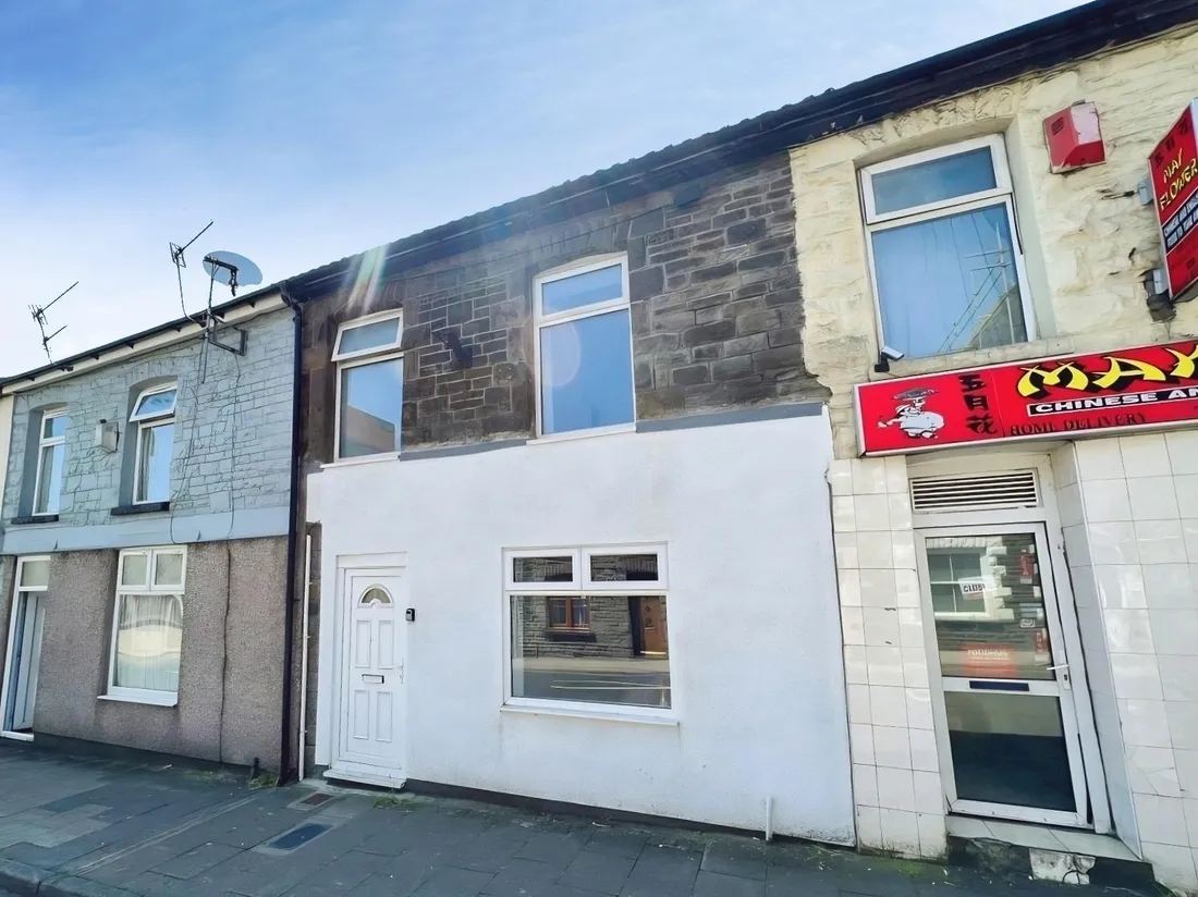 House Gelli Road in Ton Pentre