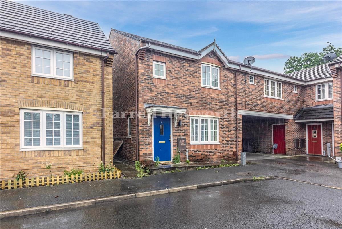 House Royal Drive in Preston