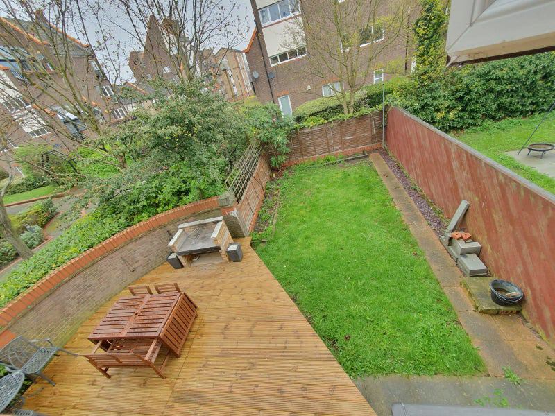Room Bywater Place in Greater London