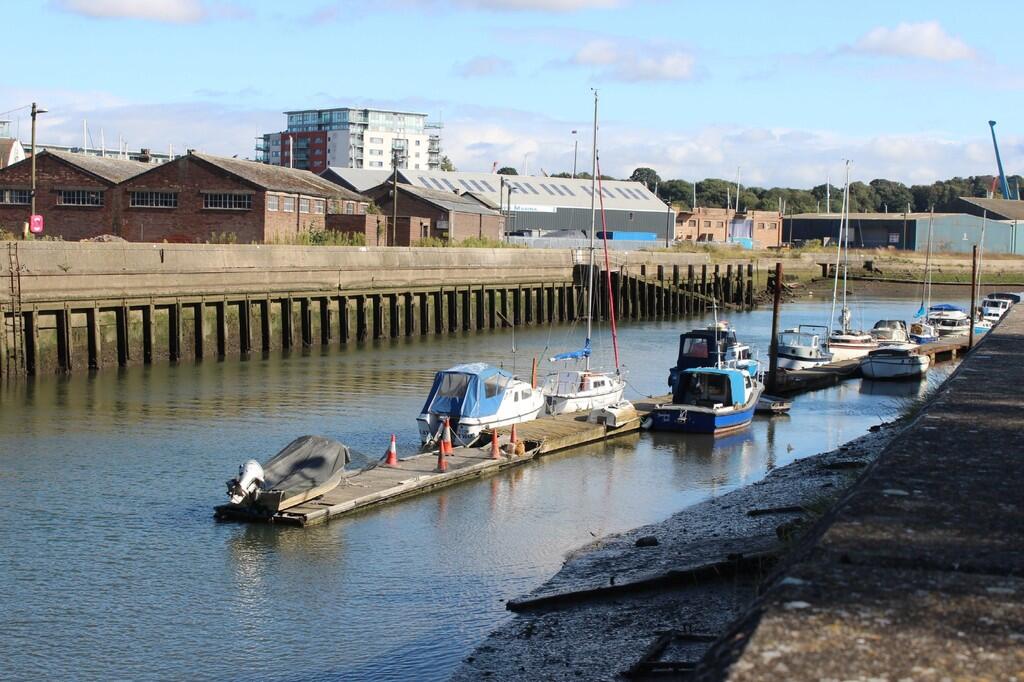 Flat Stoke Quay in Ipswich