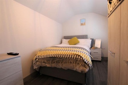 House Queen Street in Leighton Buzzard