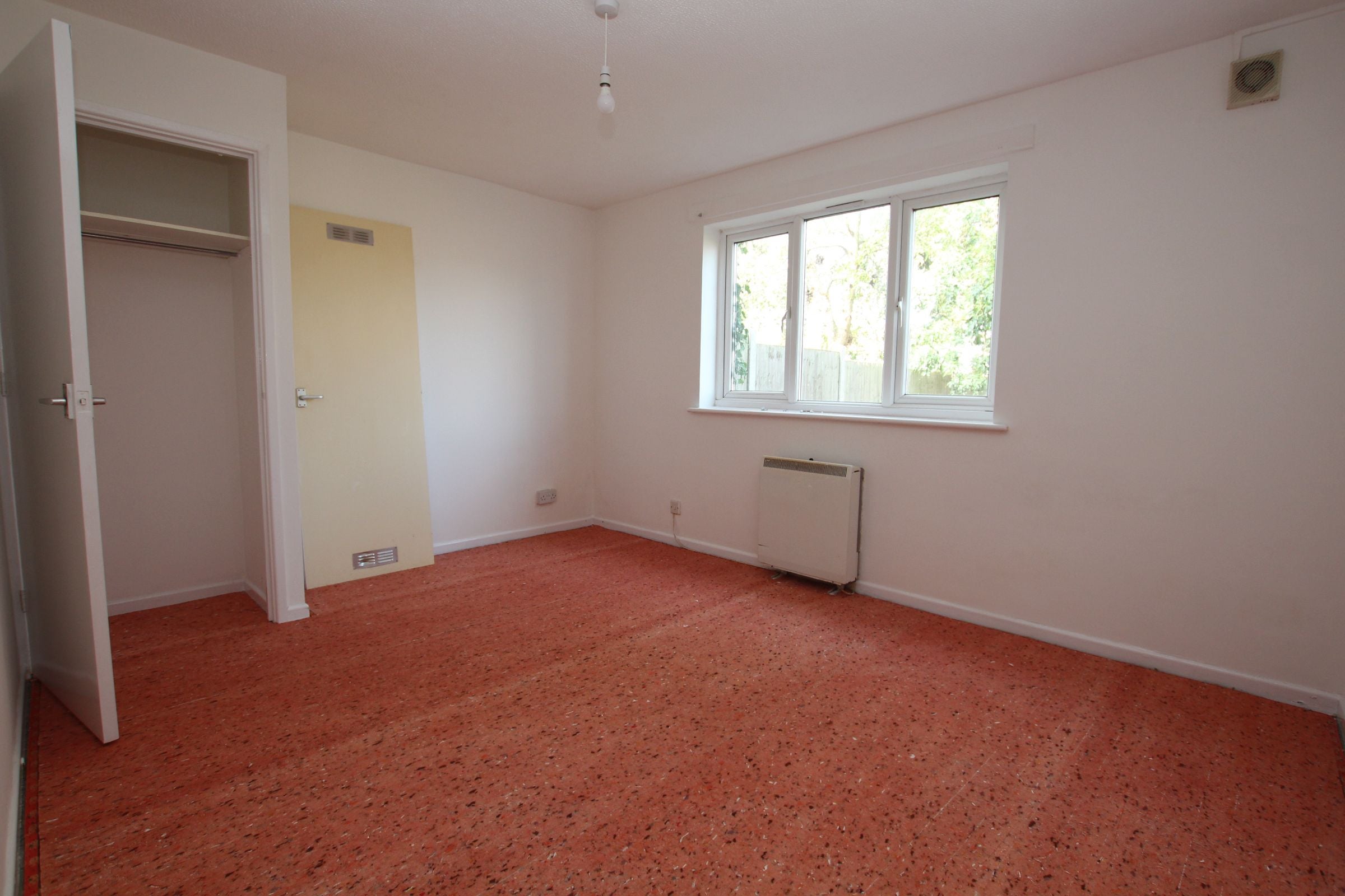 Flat Merstham Drive in Clacton-on-Sea