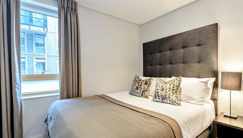 Flat Merchant Square in City of Westminster