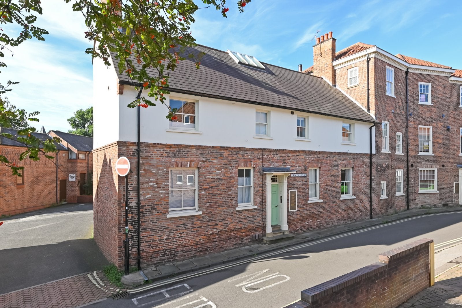 Flat Trinity Lane in York
