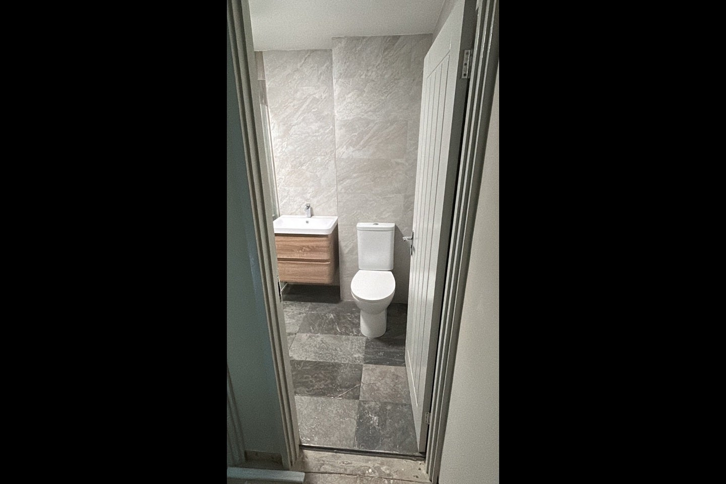 Flat Kemsing Close in Greater London