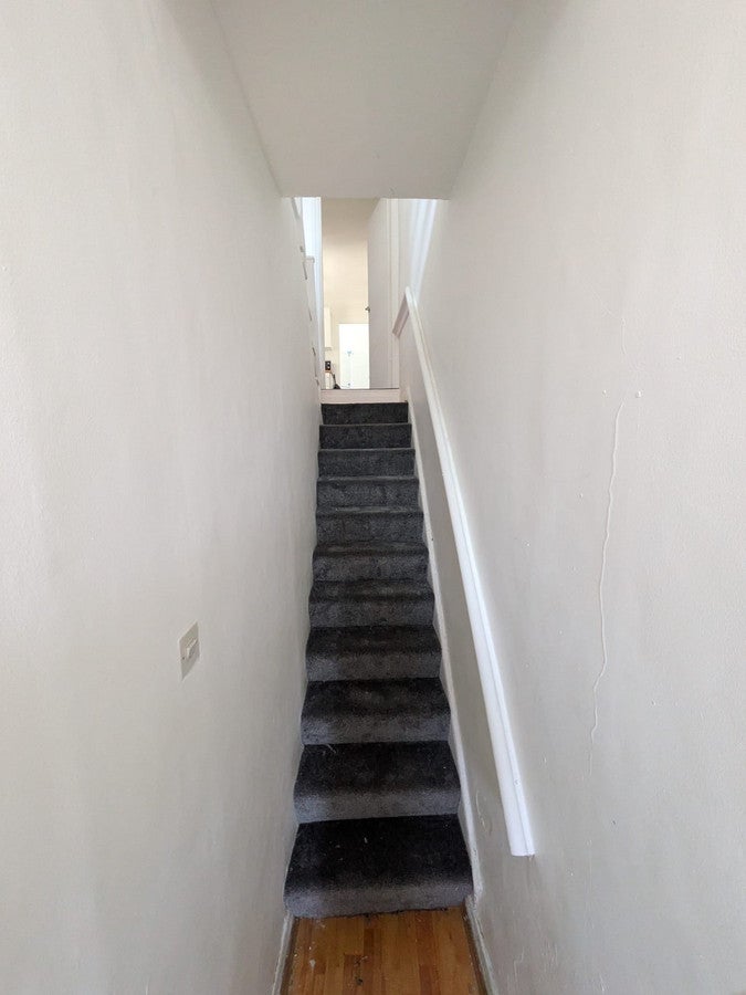 Flat Evelina Road in Greater London