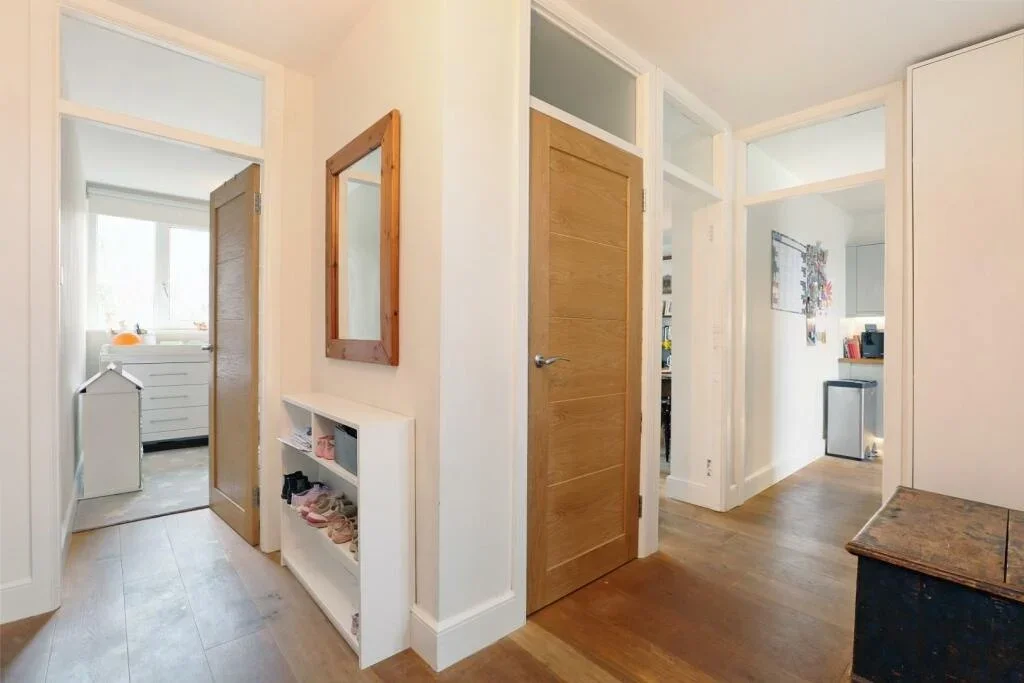 Flat Buckley Mews in Greater London
