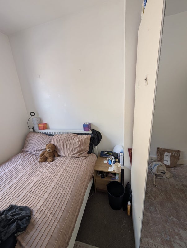 Room Turin Street in Greater London