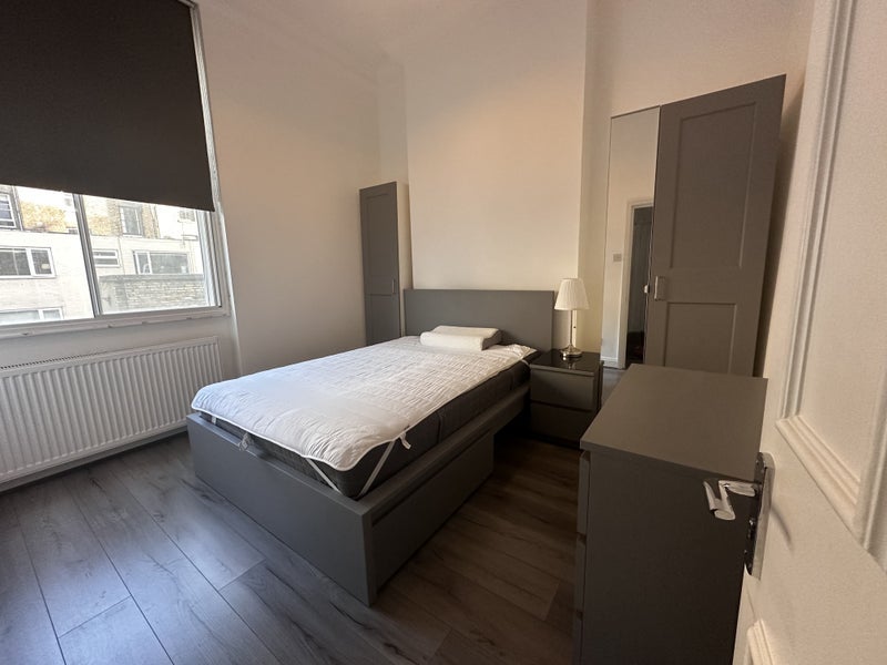 Room Praed Street in City of Westminster