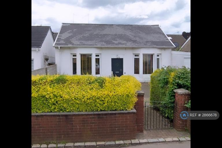 House Clydeford Drive in Glasgow