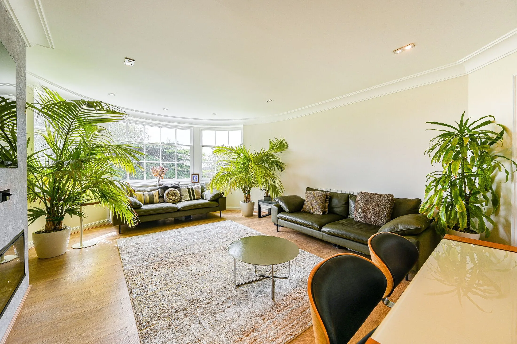 Flat The Paragon in Greater London