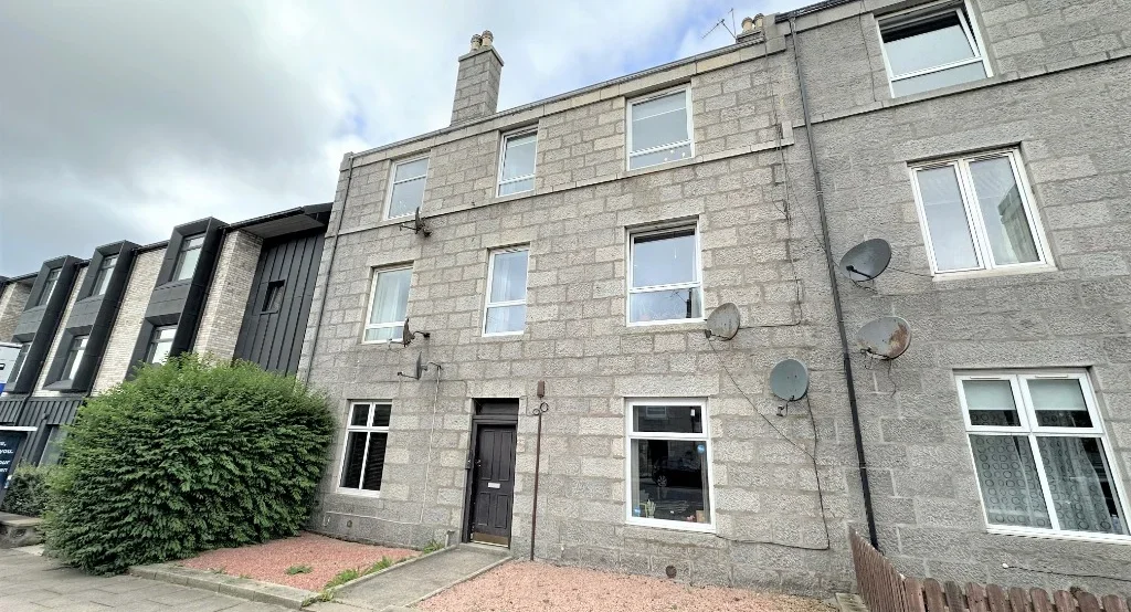 Flat Holburn Street in Aberdeen City