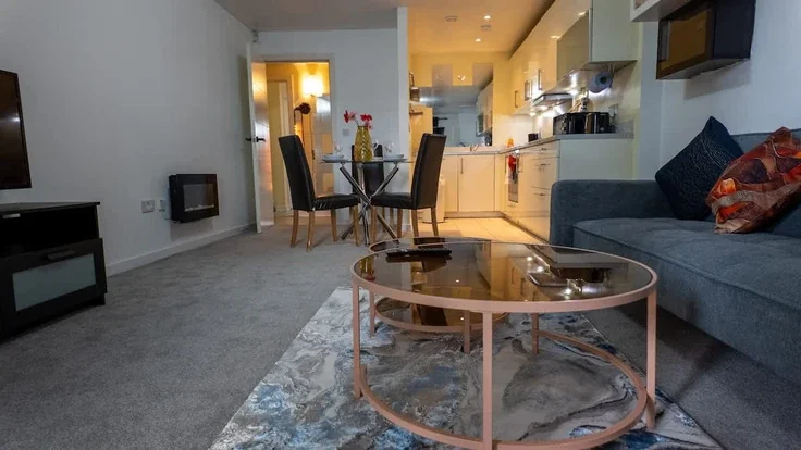 Flat Meadowside Quay Walk in Glasgow