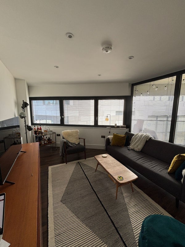 Room Woolwich Road in Greater London