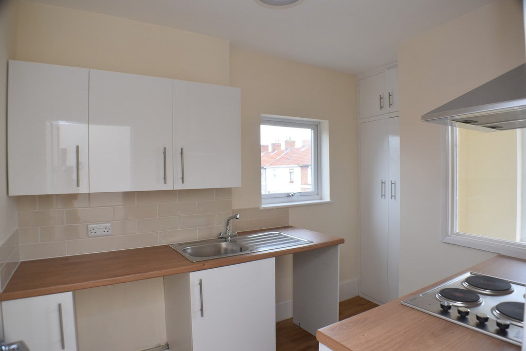 Flat Wembdon Road in Bridgwater
