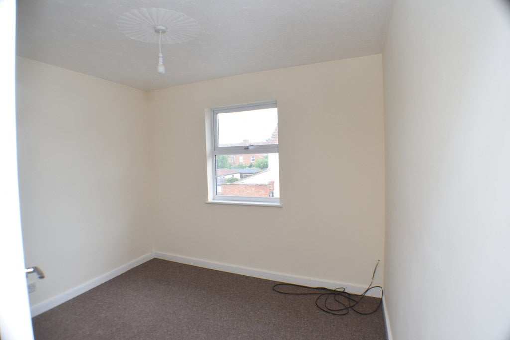 Flat Wembdon Road in Bridgwater
