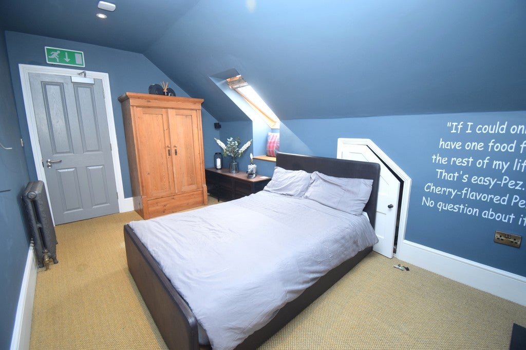 Room Park Avenue in Bridgwater