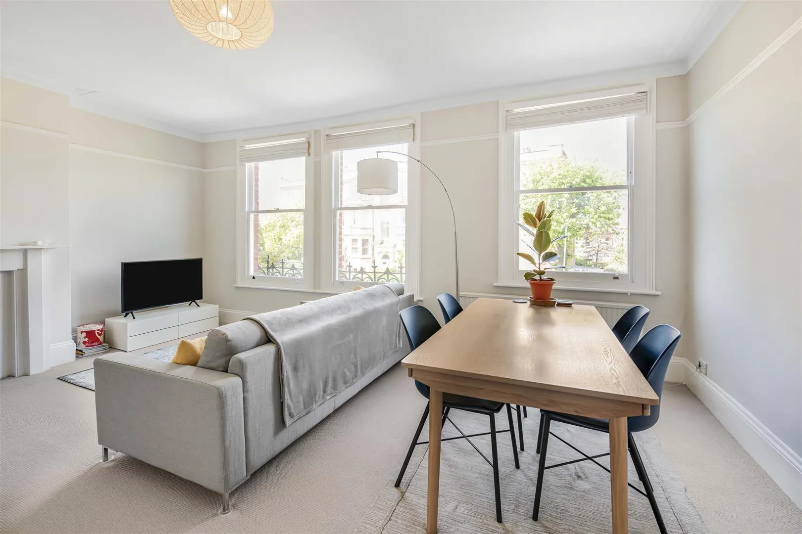 House Erpingham Road in Greater London