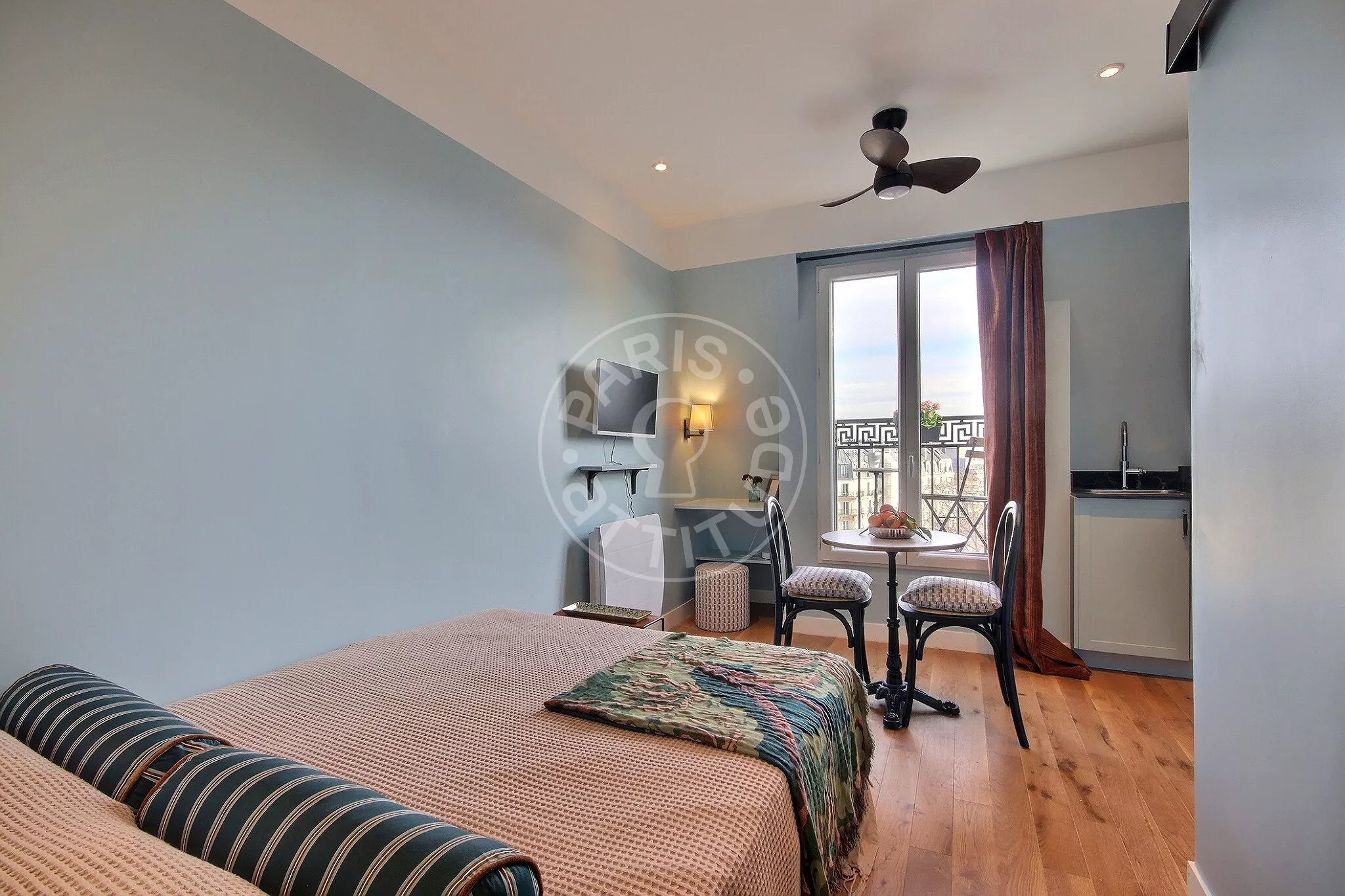Appartement Boulevard du Montparnasse à Paris