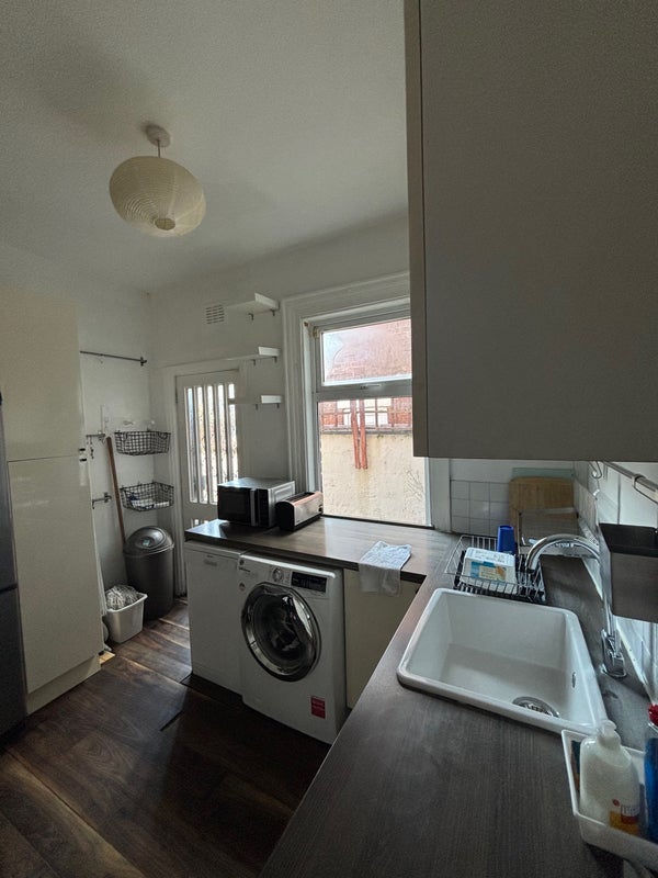 Room Lloyd Street South in Manchester