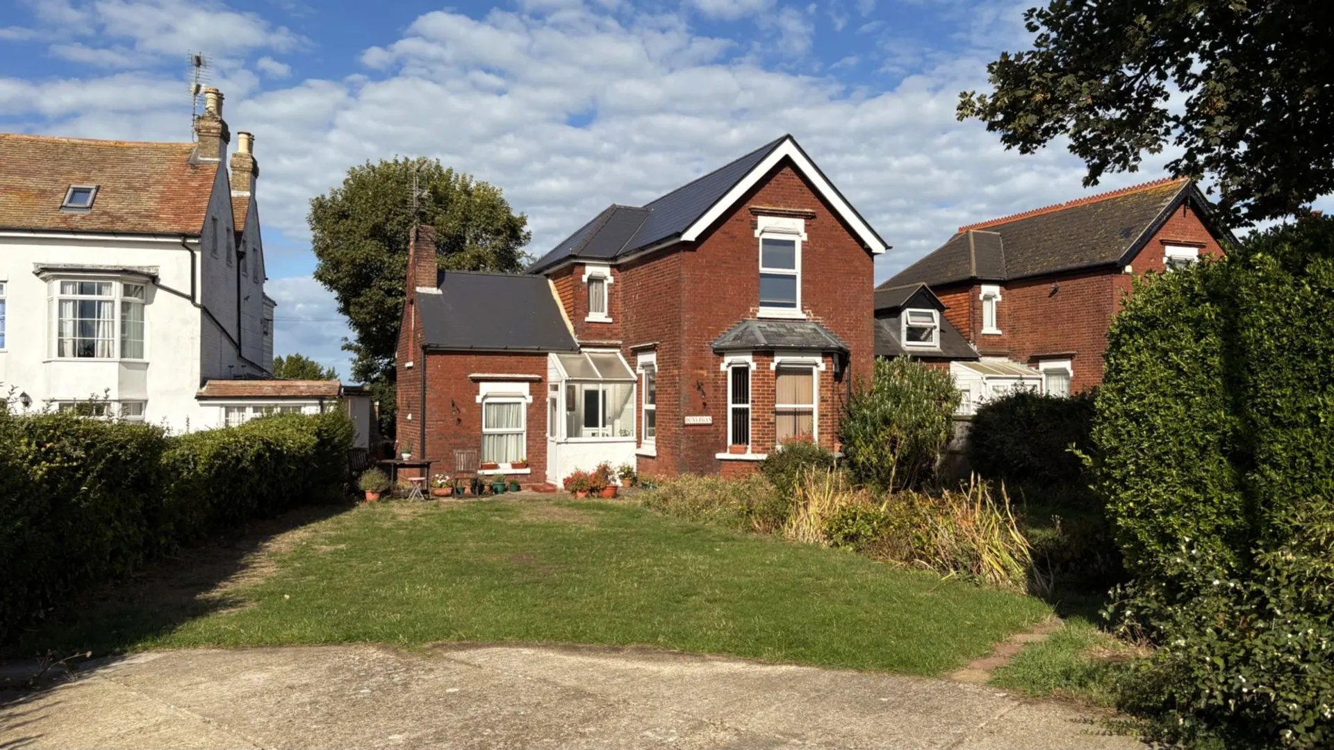 House George Hill Road in Thanet