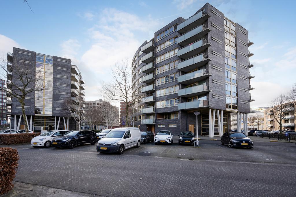 Woning te huur: Marga Klompéhof, Almere