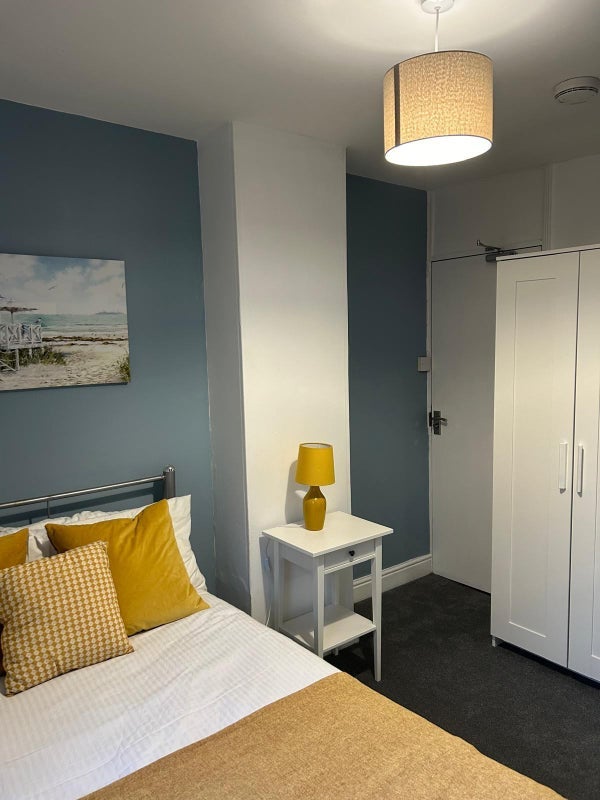 Room Imperial Avenue in Leicester