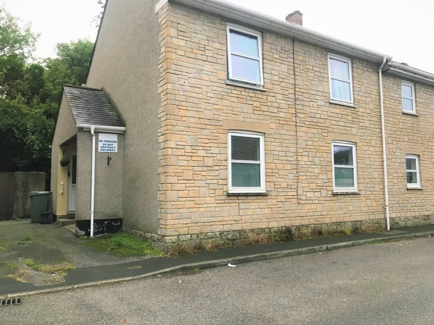 Flat Penzance Road in Helston