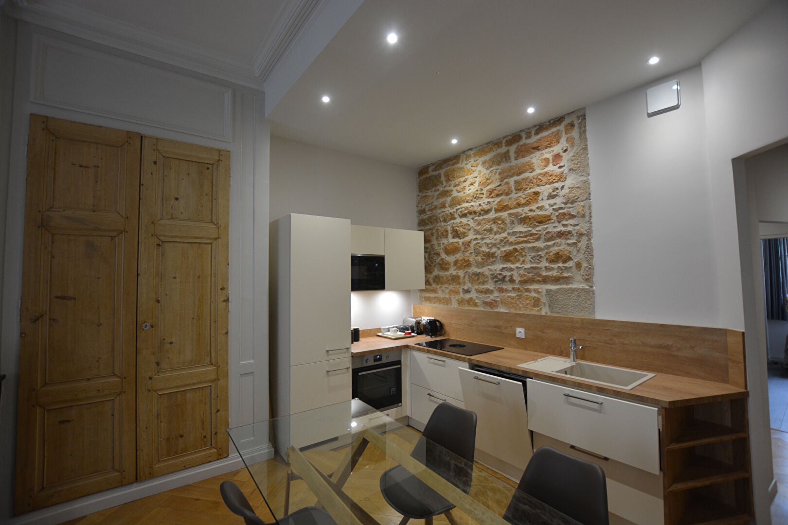 Flat Rue Auguste Comte in Lyon