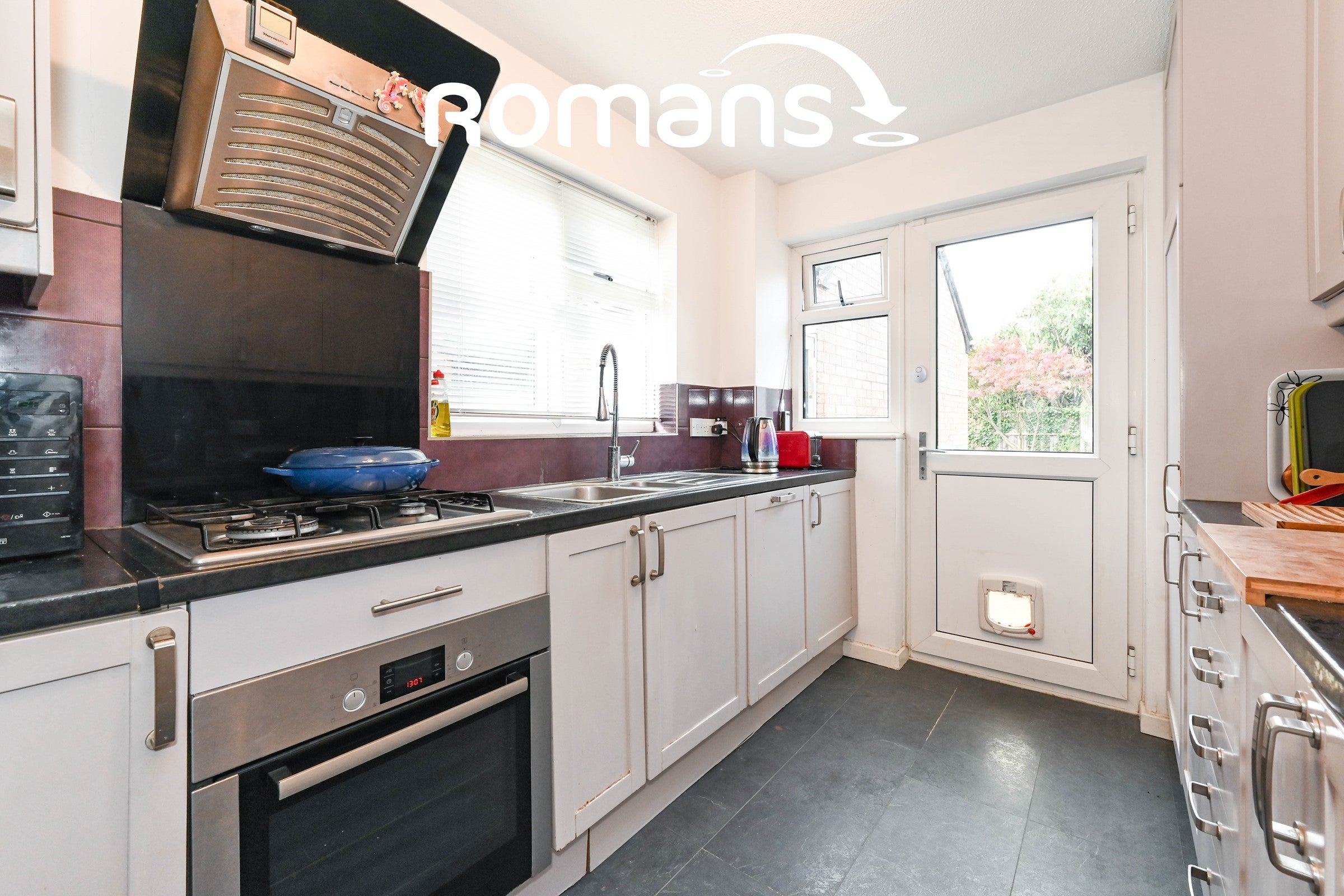 House Diamond Way in Wokingham