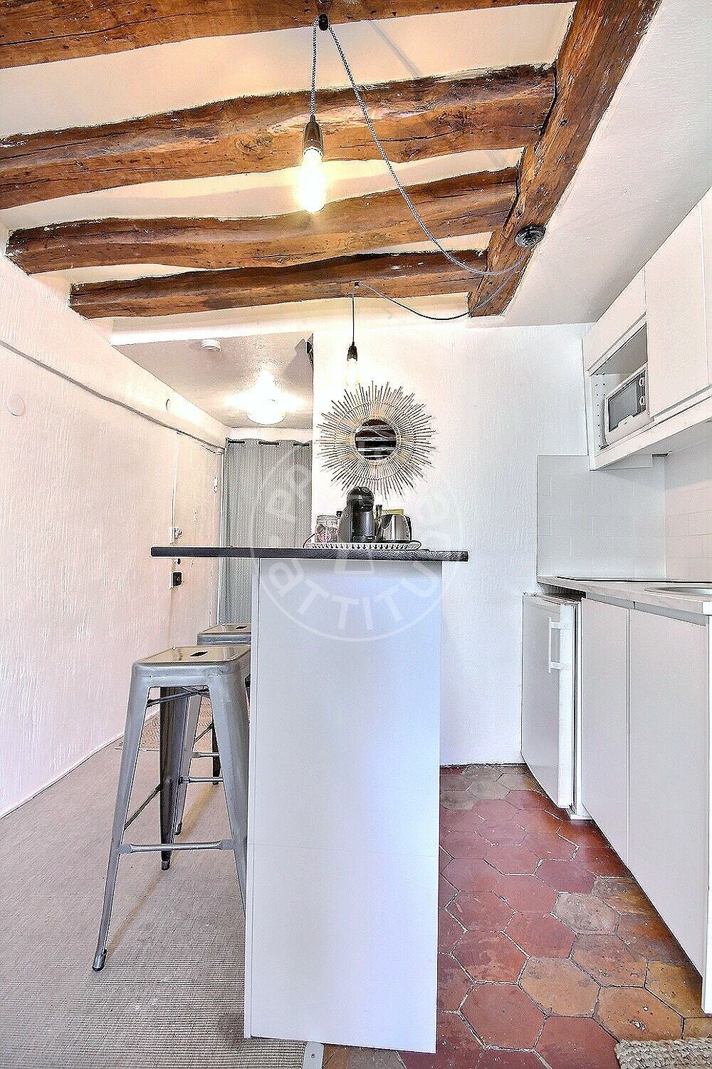 Appartement Rue de Lille à Paris