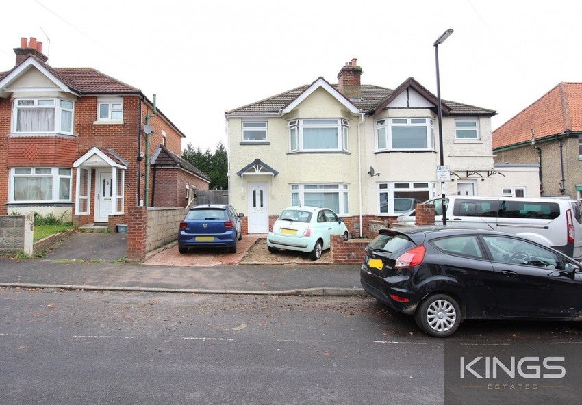 Flat Somerset Road in Southampton