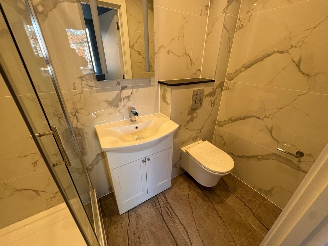 Flat North End in Greater London