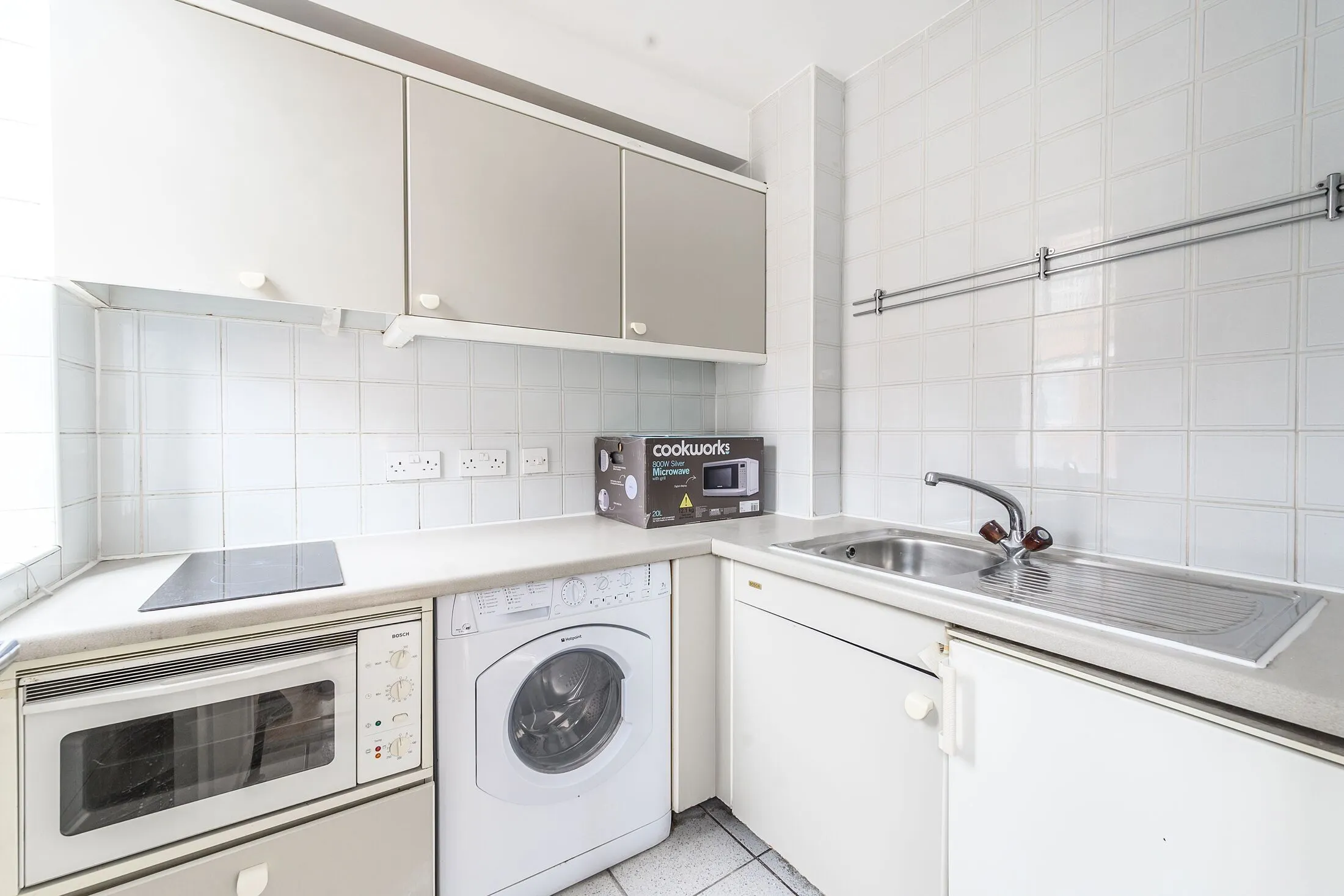 Flat Elystan Street in Greater London
