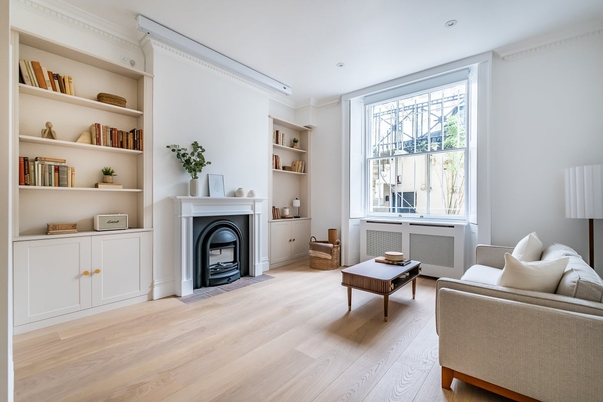 Flat Rutland Gate in City of Westminster