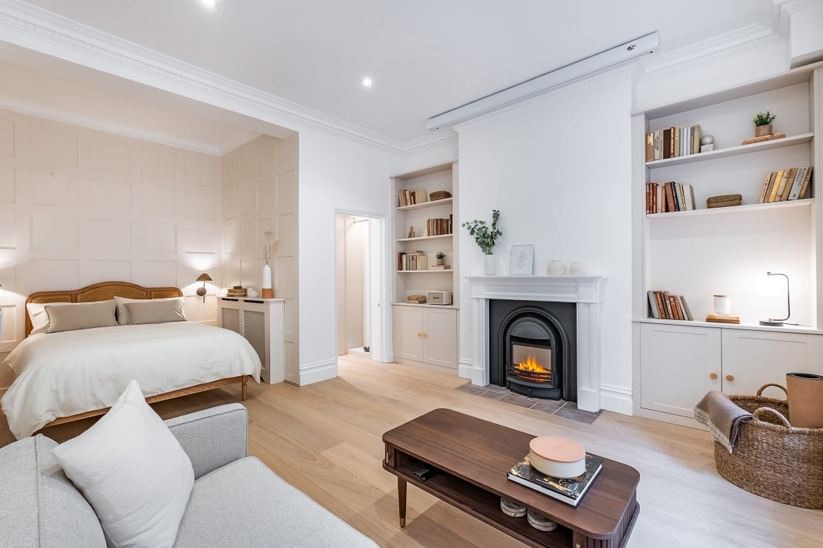 Flat Rutland Gate in City of Westminster
